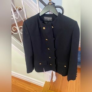 Herbert Grossman designed by Cynthia Sobel! Beautiful black blazer